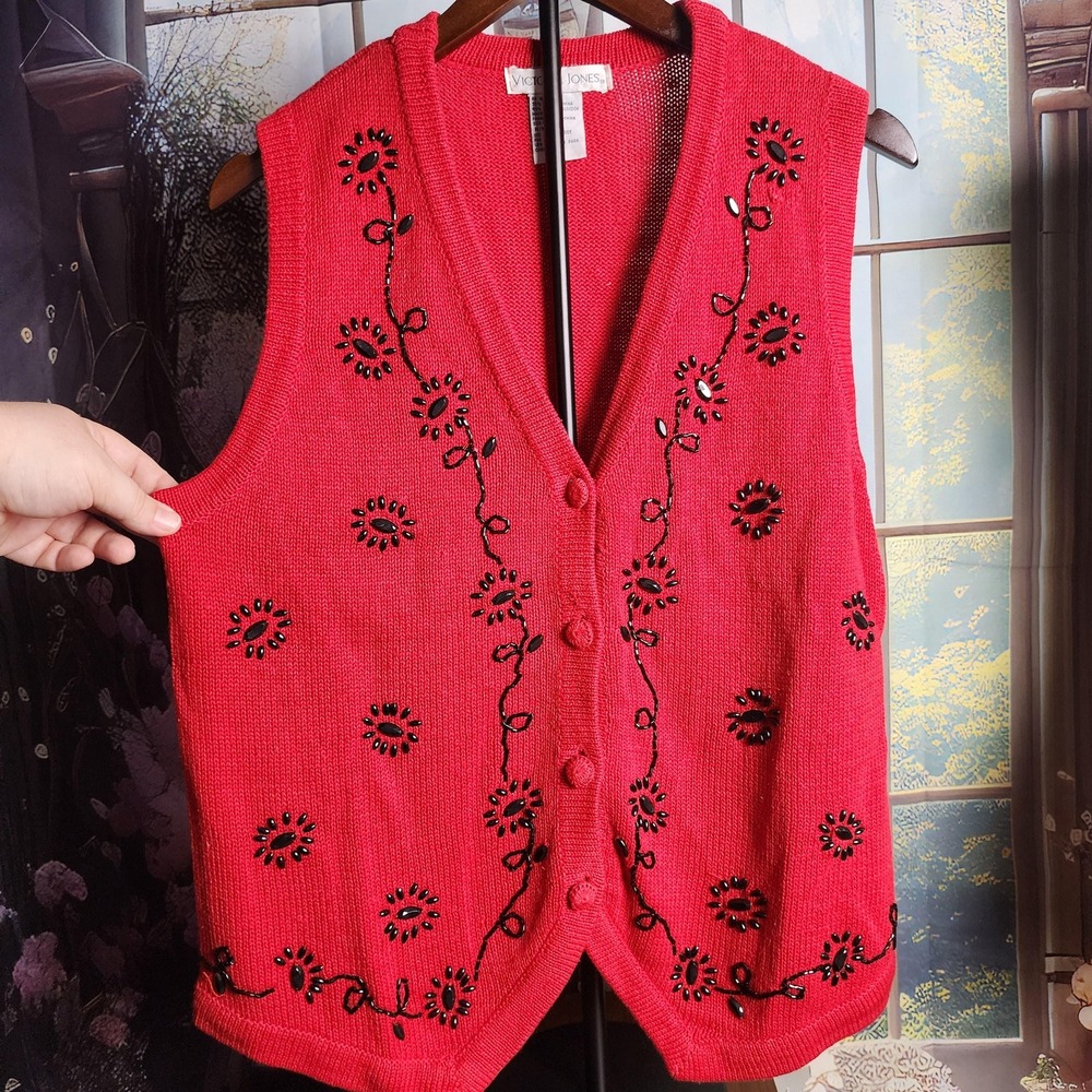 Victoria Jones Womens Red Knitted Vest Black Embroidered Bead Embellished Size M